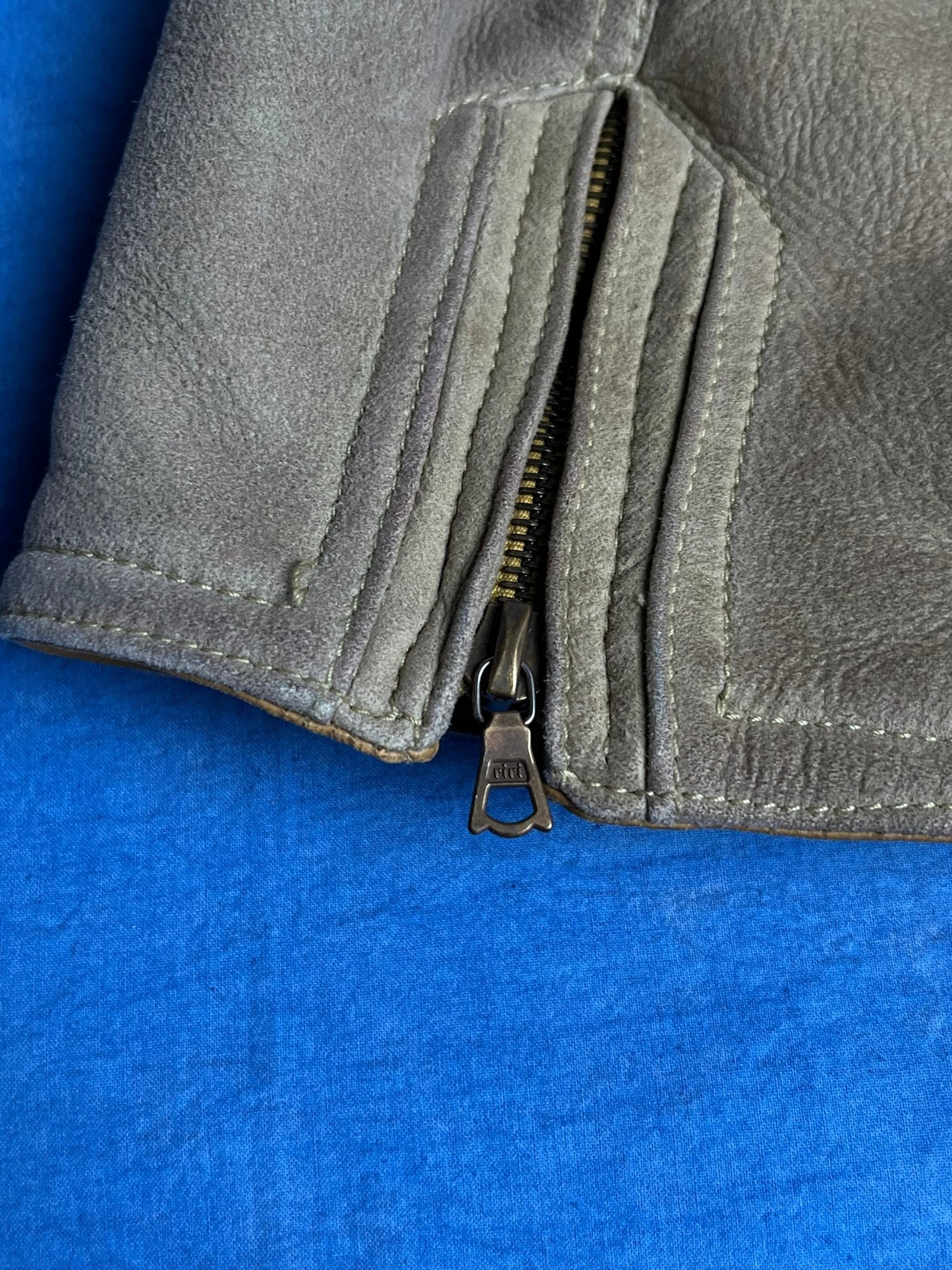 Kożuch z Owczej Skóry Gianni Versace Wybiegowy 80s XL | Piggy Boxer Vintage Shop