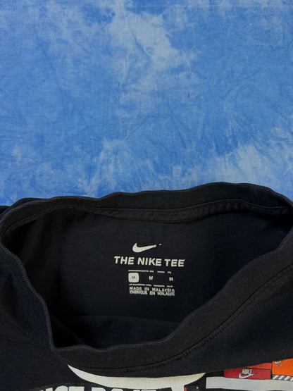 Koszulka Nike "What do you mean by too many sneakers?" M