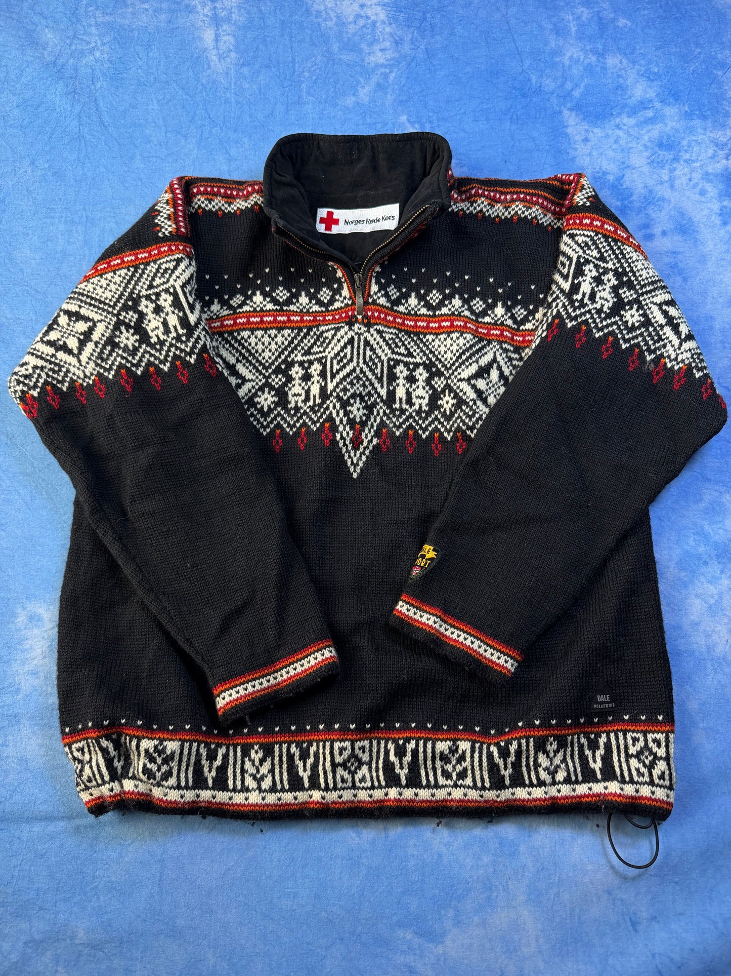 Sweterek Dale of Norway x Norges Røde Kors 90s XL