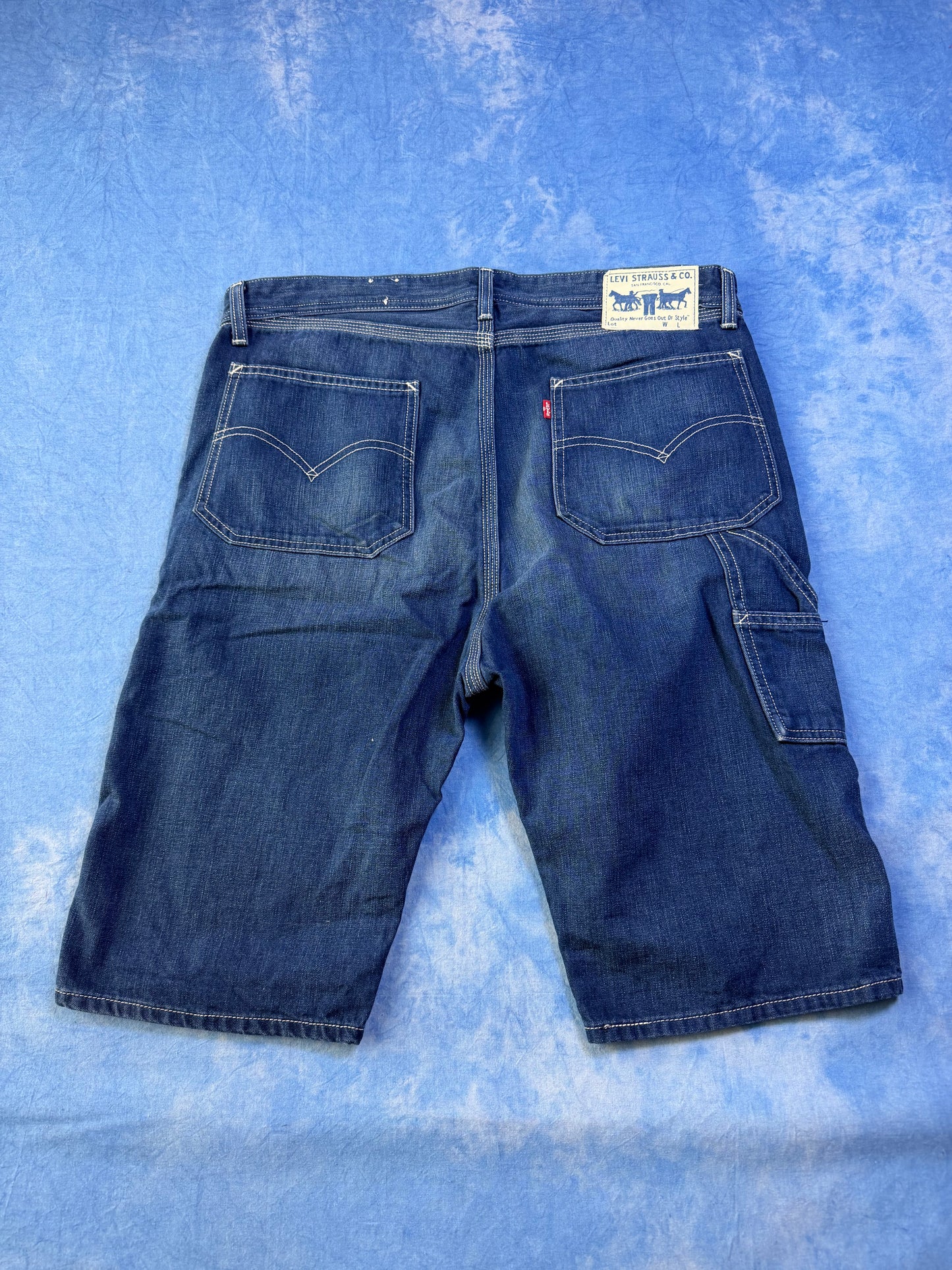 Levi's 2000s Denim Shorts L