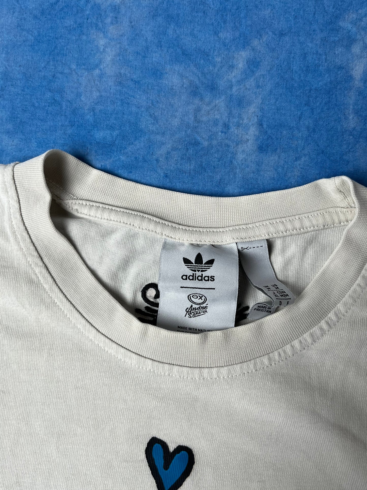 Koszulka Adidas x Andrea Saraiva 2022 M