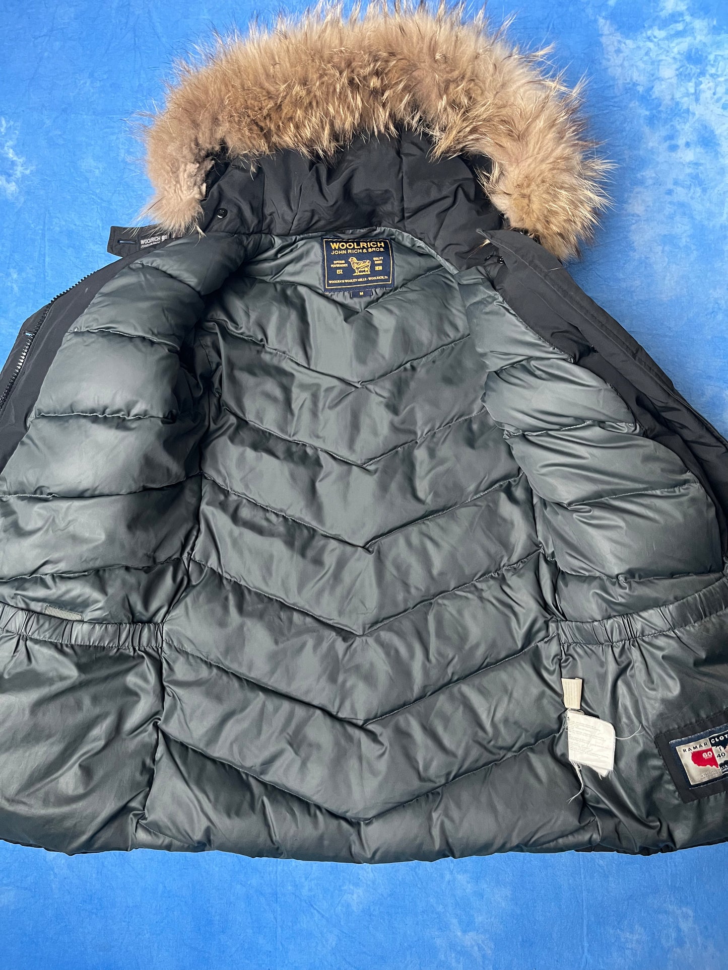 Damska Kurtka Puchowa Woolrich z Futrem z Szopa 00s M