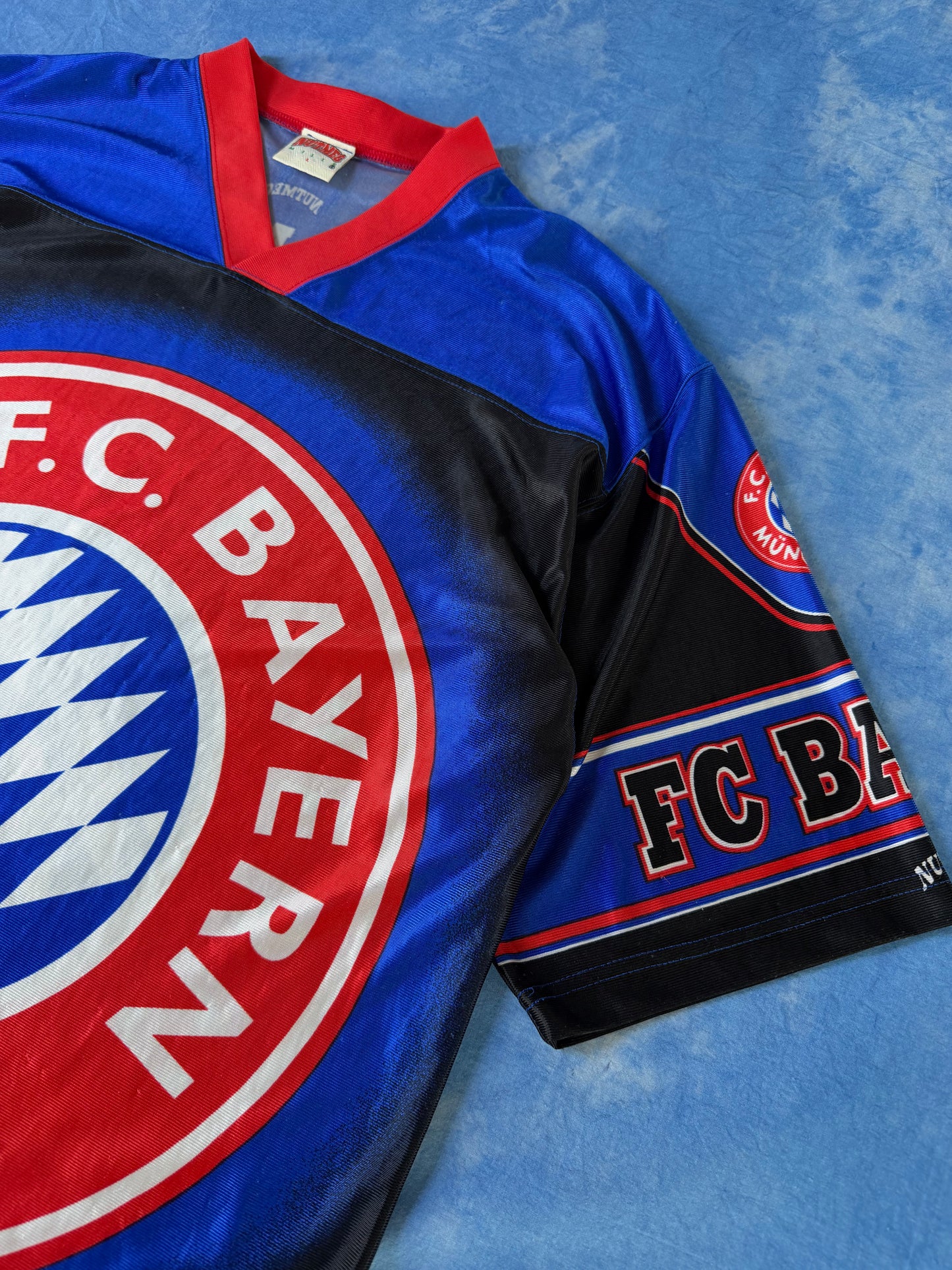 Koszulka Sportowa Nutmeg x FC Bayern Munchen 90s L