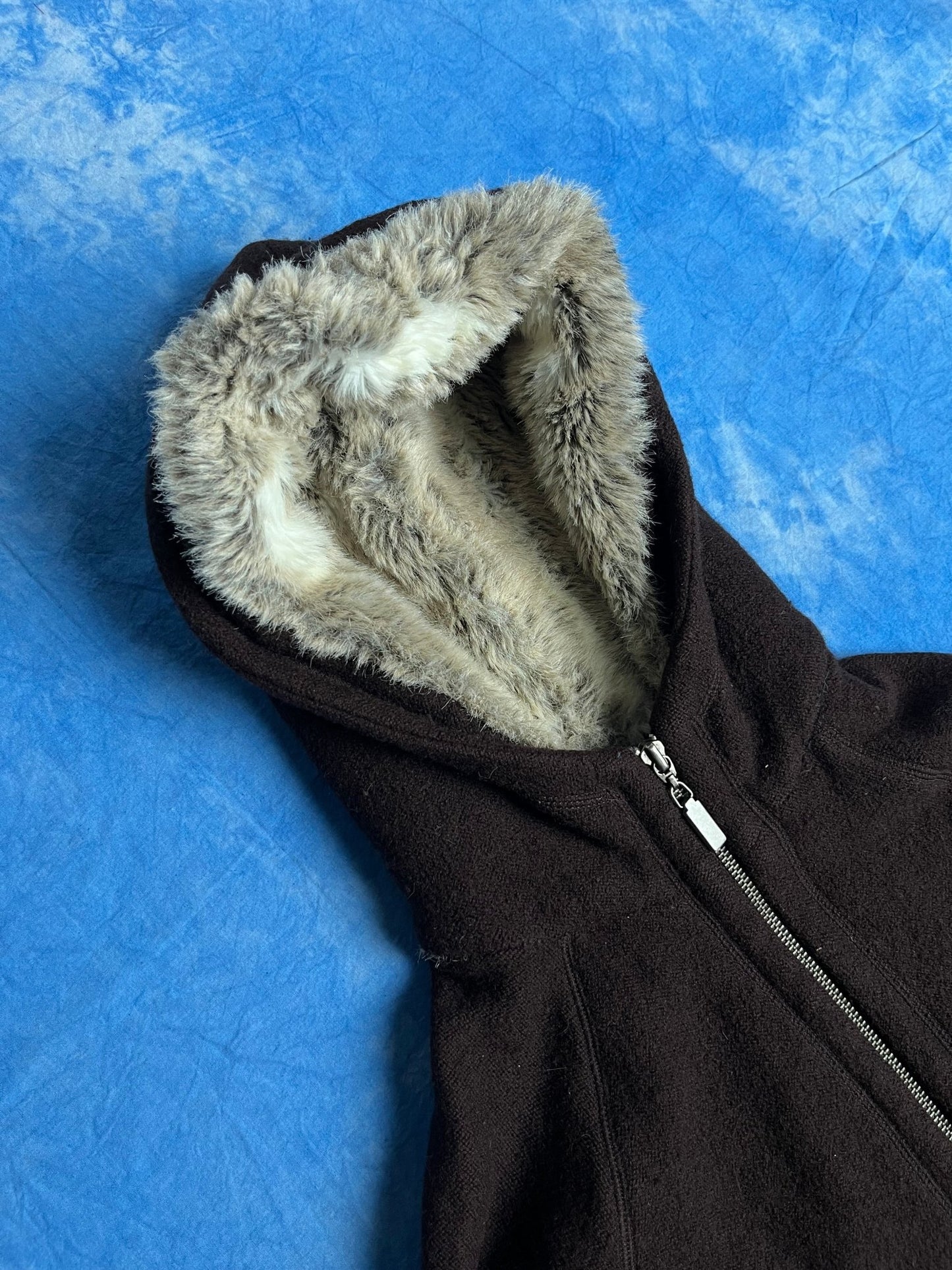 Bluza Rozpinana Wełniana ze Sztucznym Futrem 00s S | Piggy Boxer Vintage Shop