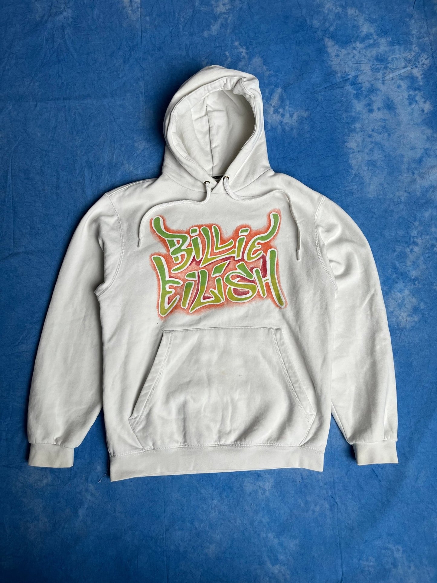 Bluza z Kapturem Billie Eilish Graffiti S | Piggy Boxer Vintage Shop