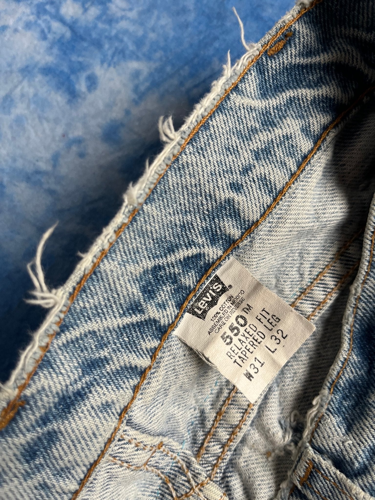 Custom Dzownyy Jeansy Levi's Multipocket z z 1996r M | Piggy Boxer Vintage Shop