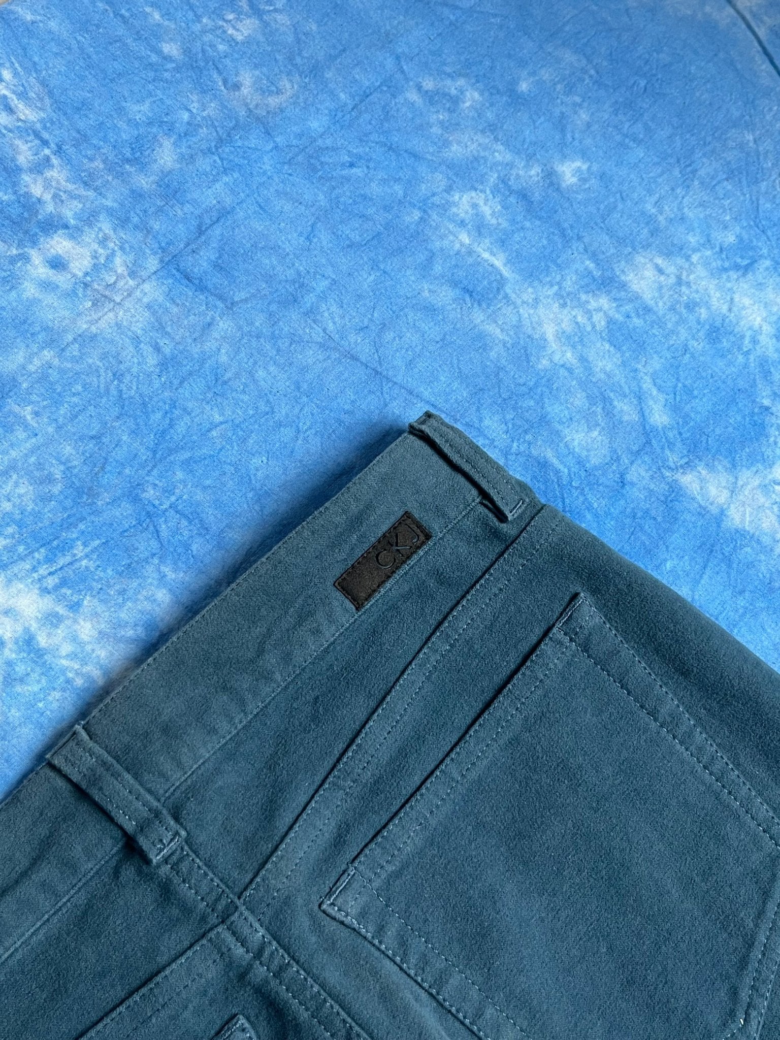 Damskie Dzwony Calvin Klein 00s W28 | Piggy Boxer Vintage Shop