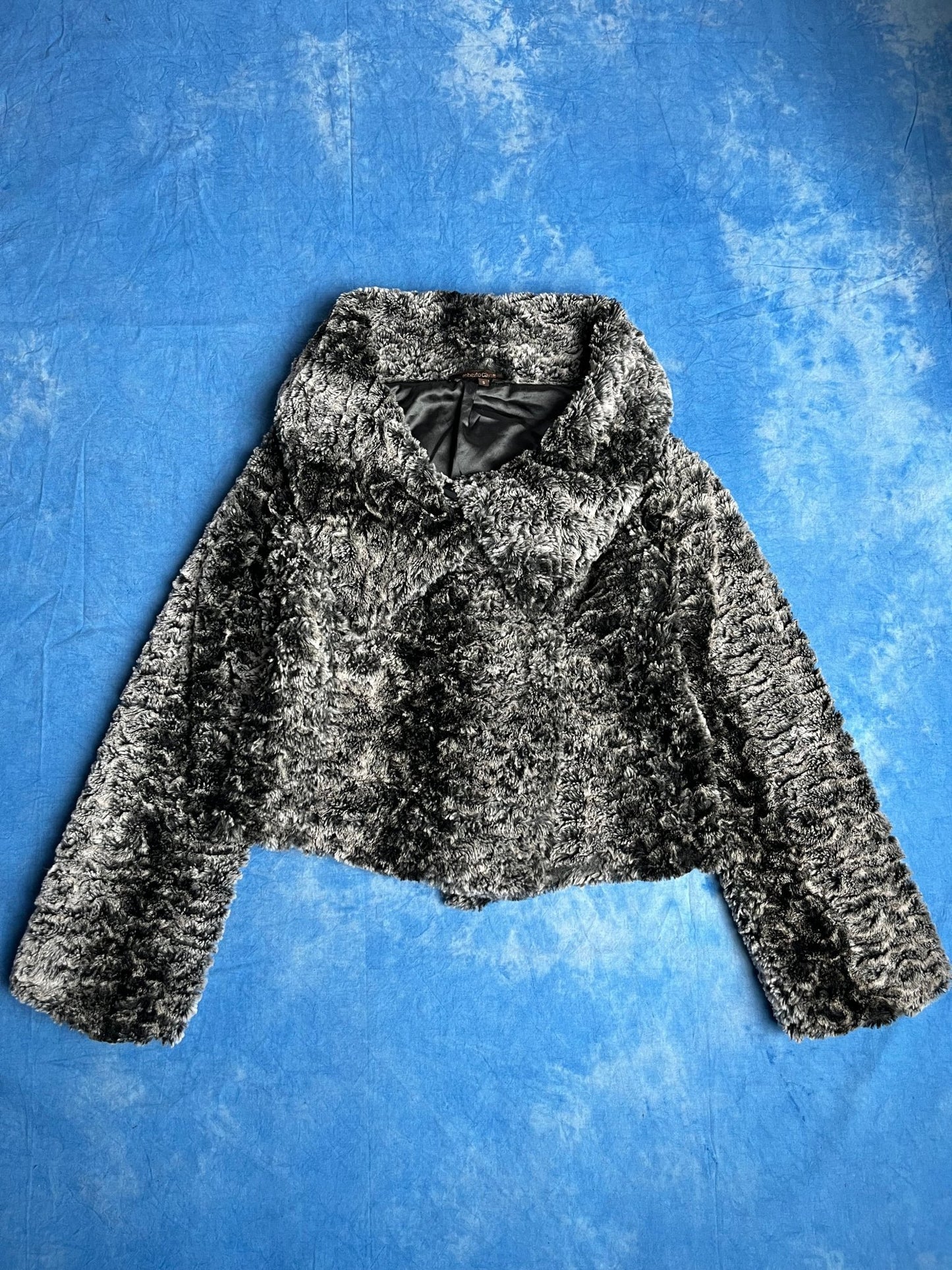 Damskie Sztuczne Futro Roberto Cavali 00s S | Piggy Boxer Vintage Shop