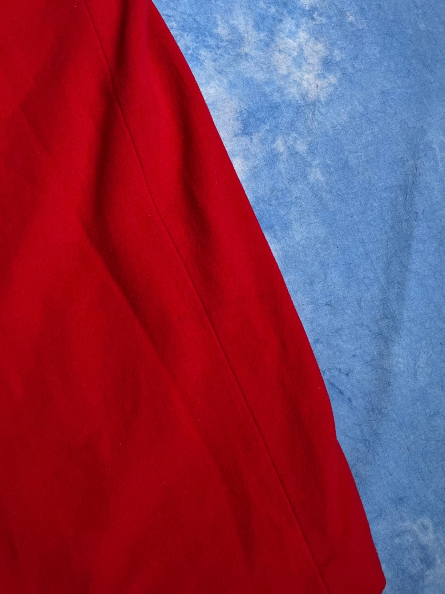 Długi Czerwony Płaszcz Wełniano Kaszmirowy 90s L | Piggy Boxer Vintage Shop