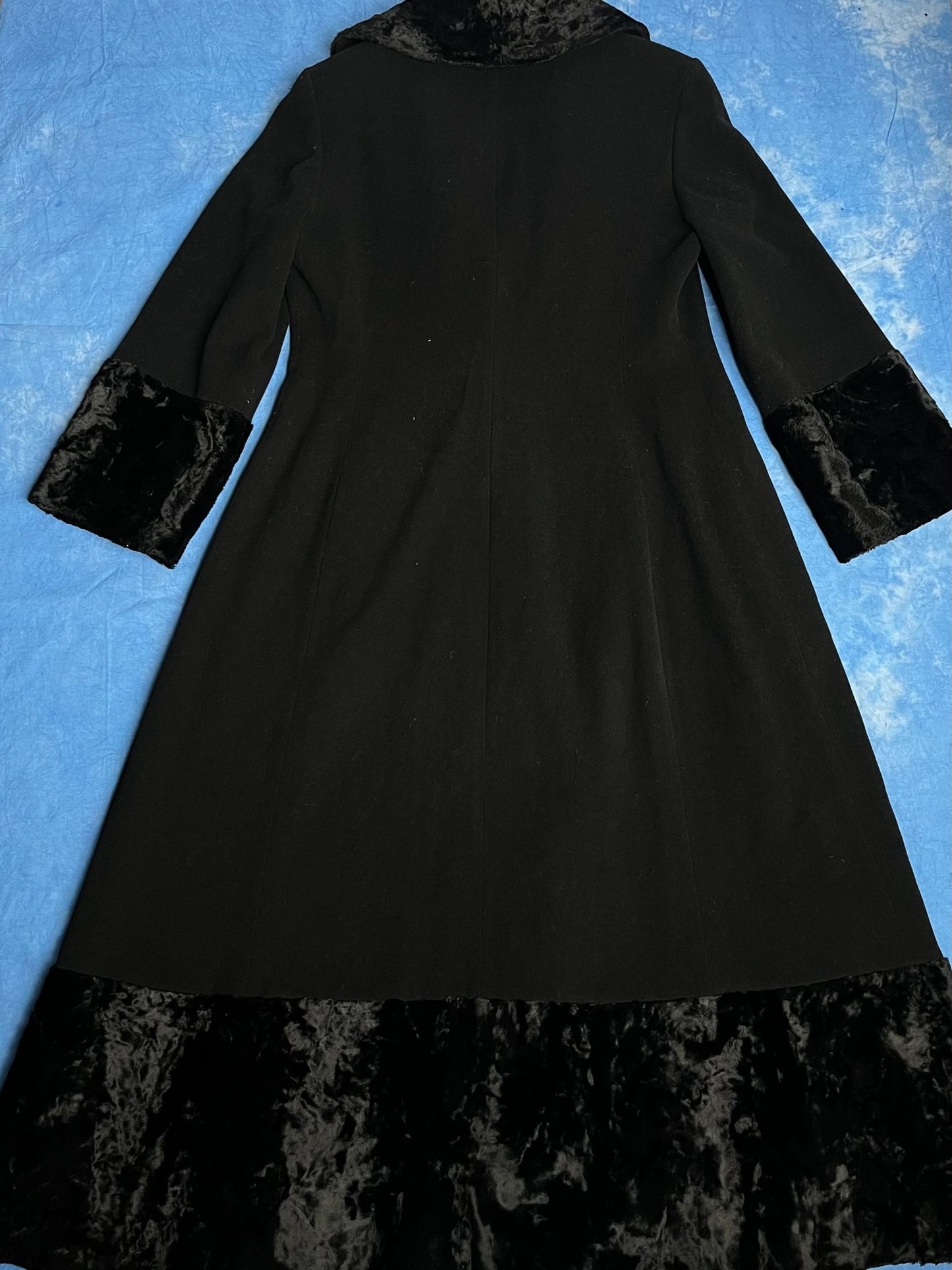 Długi Płaszcz Kaszmirowo Wełniany Avant Garde 90s M | Piggy Boxer Vintage Shop