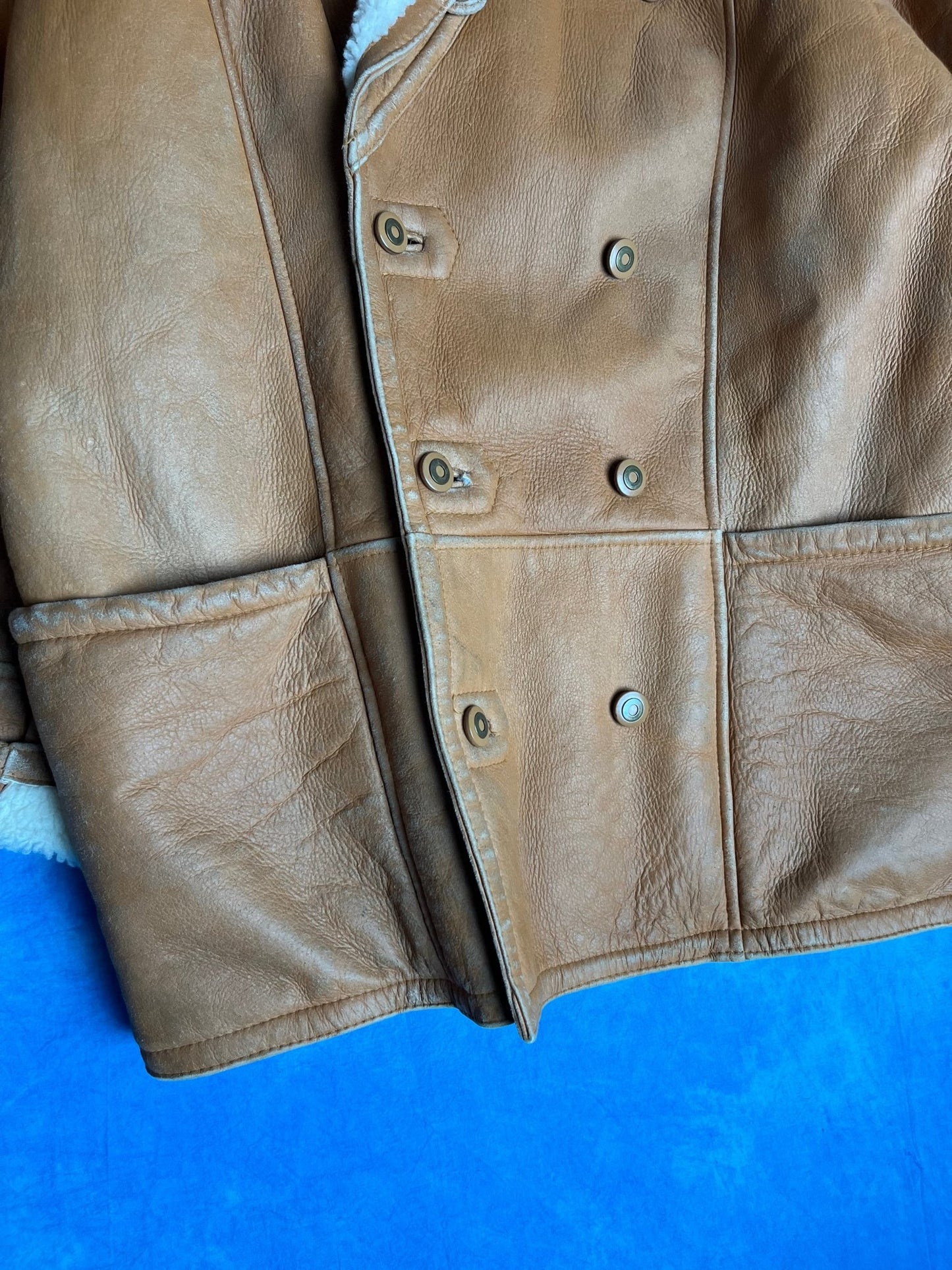 Jasno Brązowy Kożuch z Owczej Skóry 80s L | Piggy Boxer Vintage Shop