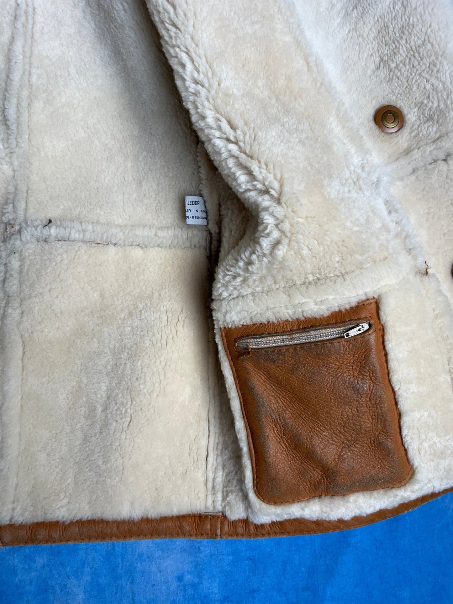 Jasno Brązowy Kożuch z Owczej Skóry 80s L | Piggy Boxer Vintage Shop