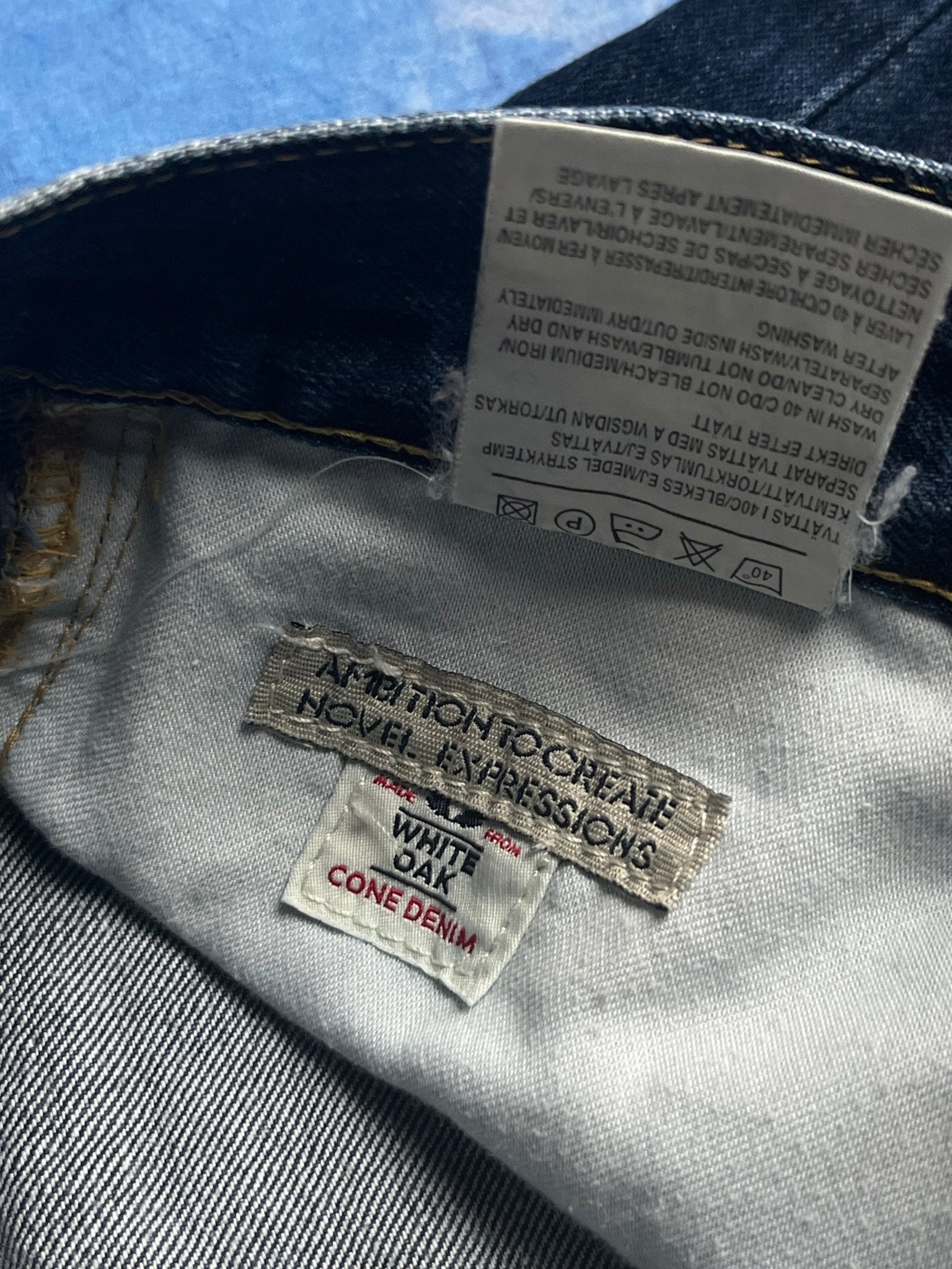 Jeansy Selvedge Acne Studios Her Dark Rinse White Oak 00s 26x32 | Piggy Boxer Vintage Shop