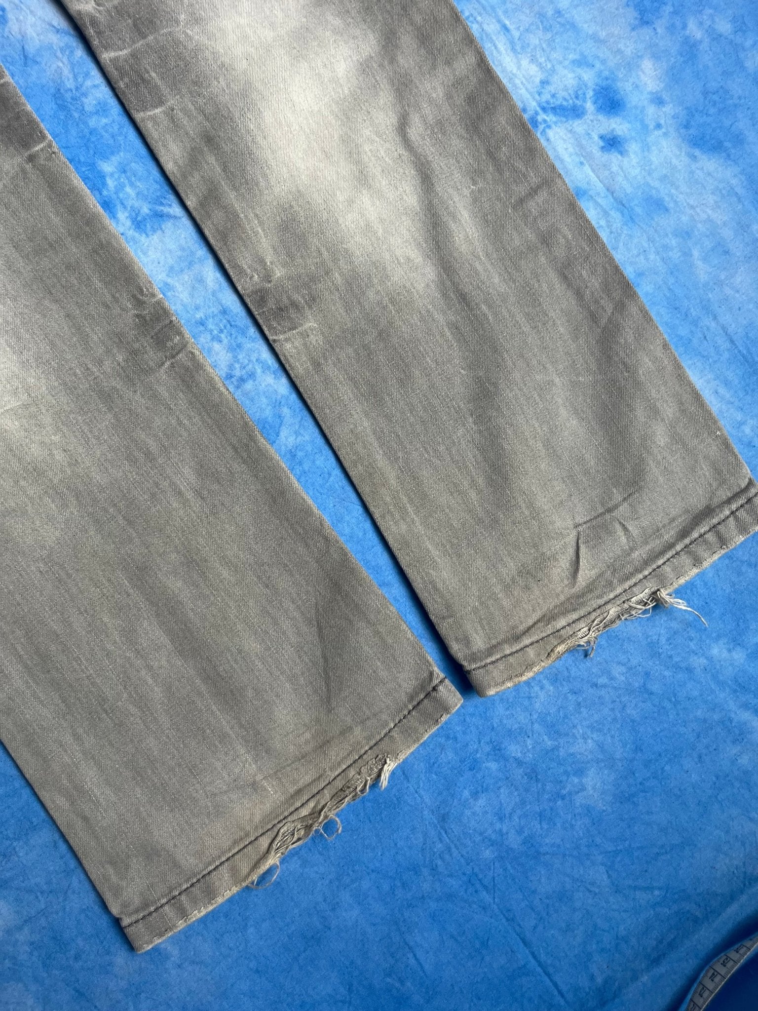 Jeansy z Przetarciami Cool Cat 00s 30x32 | Piggy Boxer Vintage Shop