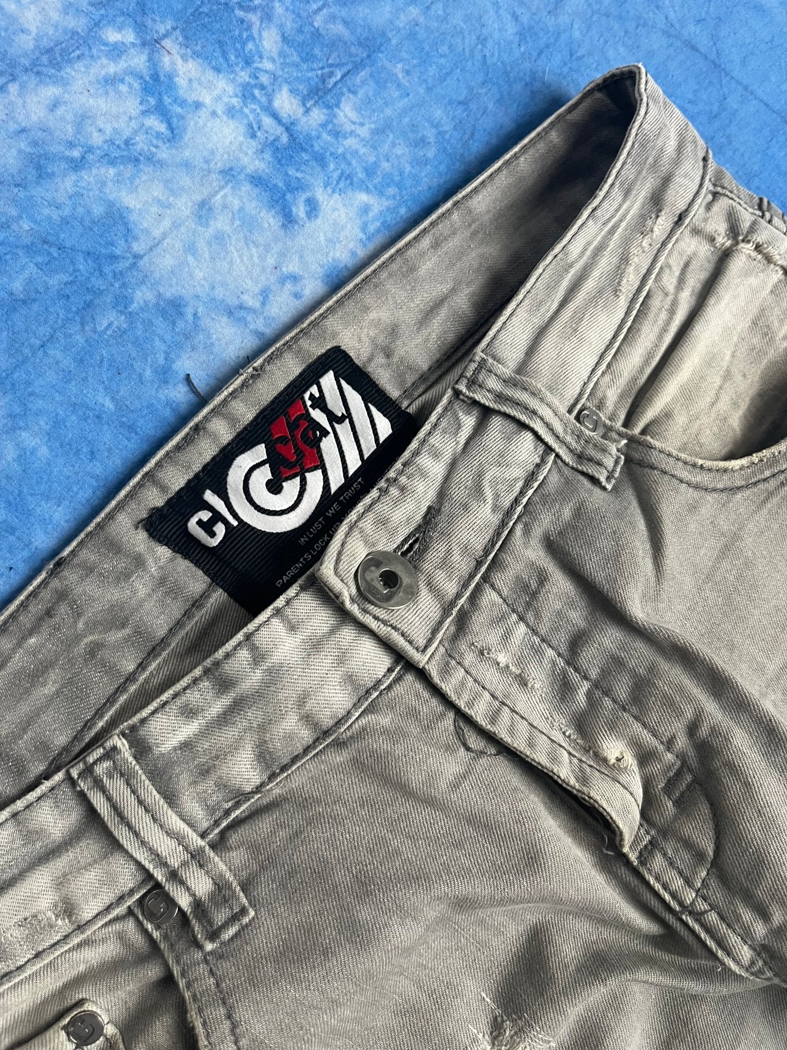 Jeansy z Przetarciami Cool Cat 00s 30x32 | Piggy Boxer Vintage Shop