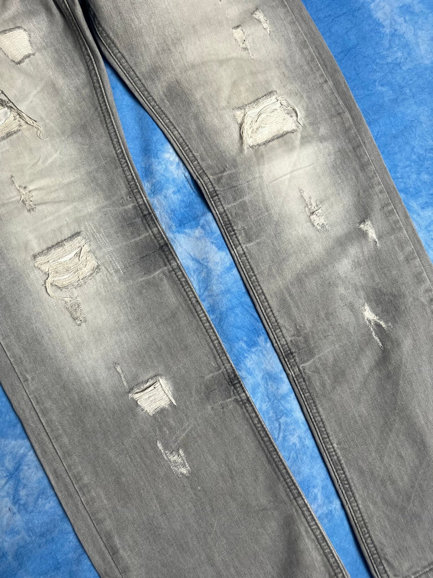 Jeansy z Przetarciami Cool Cat 00s 30x32 | Piggy Boxer Vintage Shop