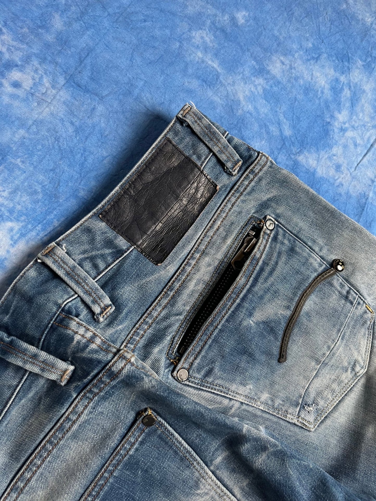 Jeansy z Przetarciami G - Star Raw Attack Low Straight 00s W32 L32 | Piggy Boxer Vintage Shop