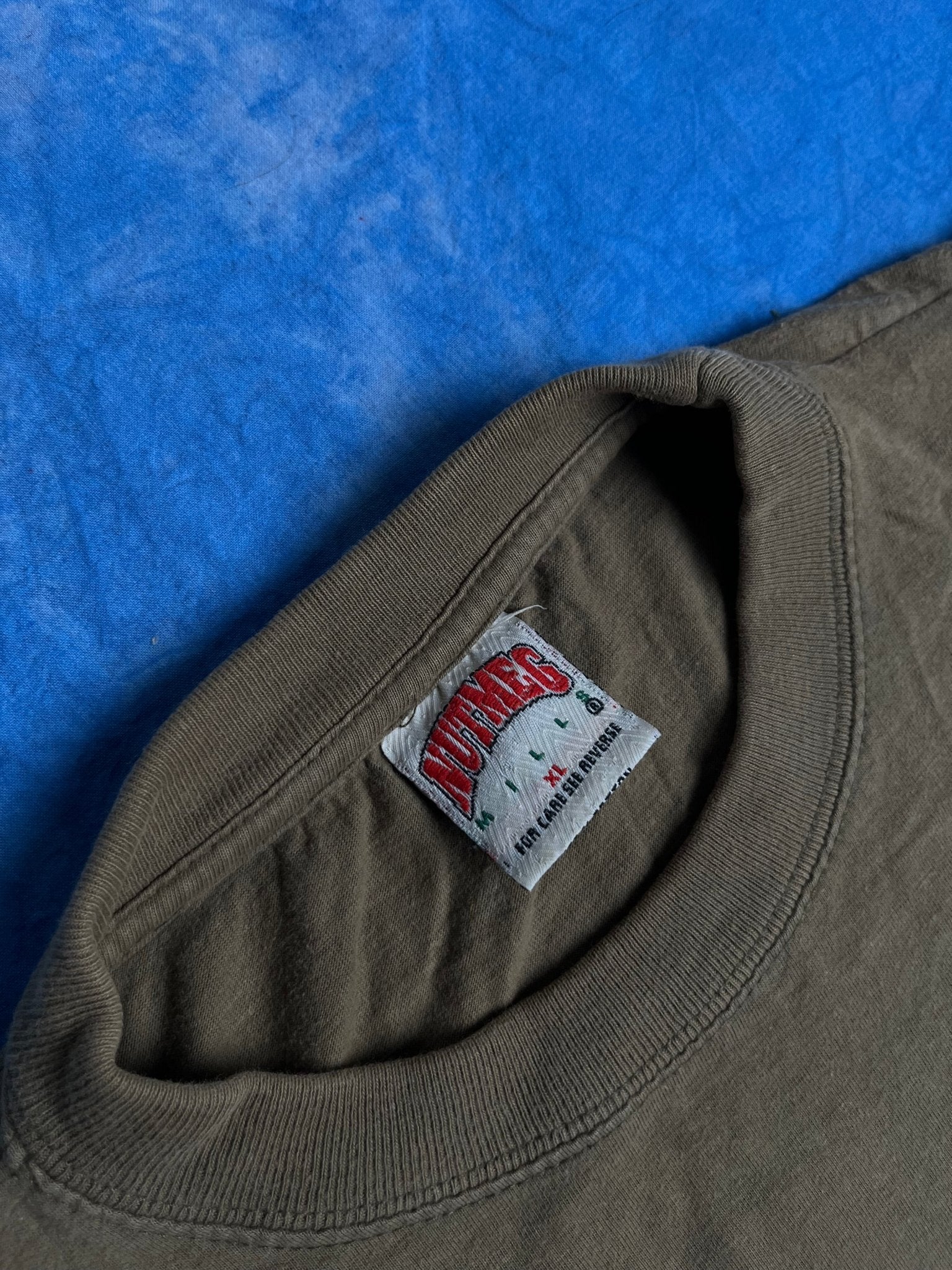 Koszulka Nutmeg NBA Charlotte Hornets 90s XL | Piggy Boxer Vintage Shop