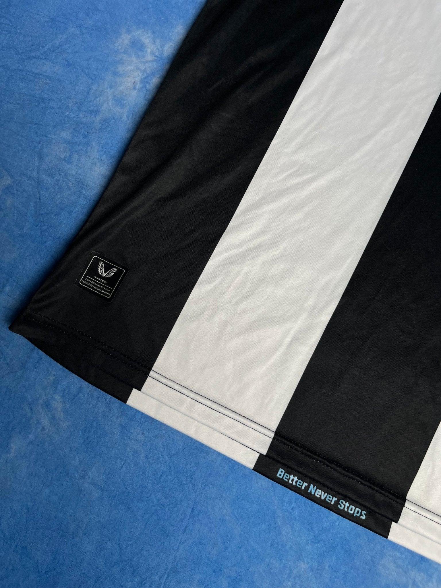 Koszulka Piłkarska Castore x Newcastle United 2021 - 2022 XXL | Piggy Boxer Vintage Shop