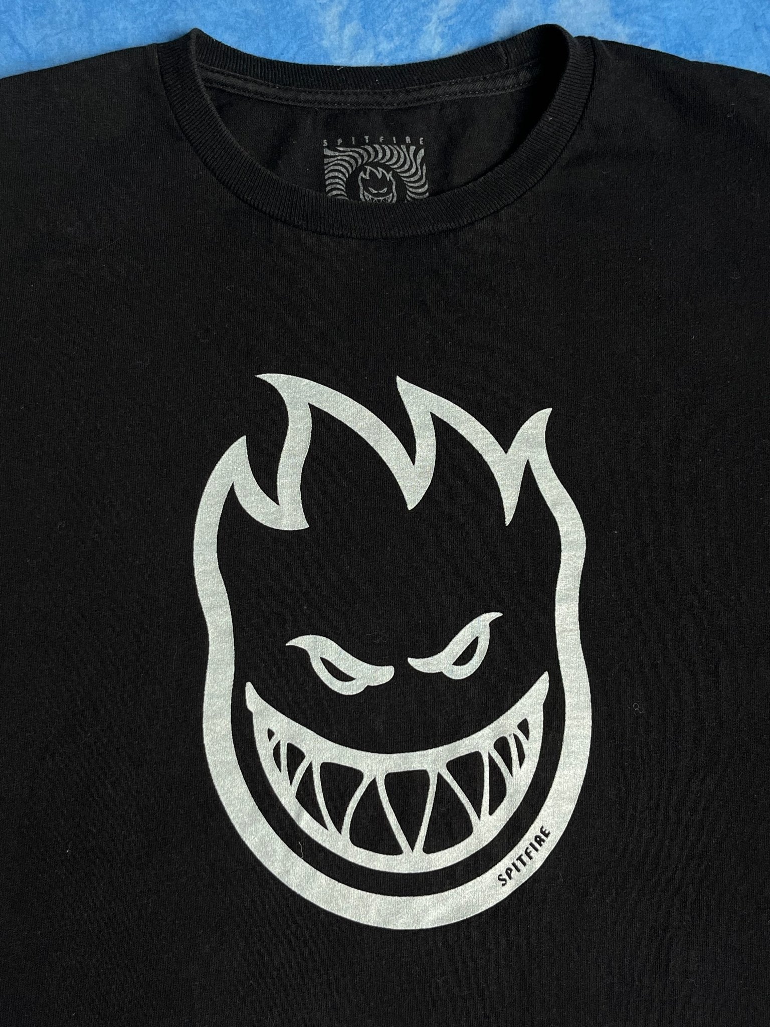 Koszulka Spitfire Independent Logo XS | Piggy Boxer Vintage Shop