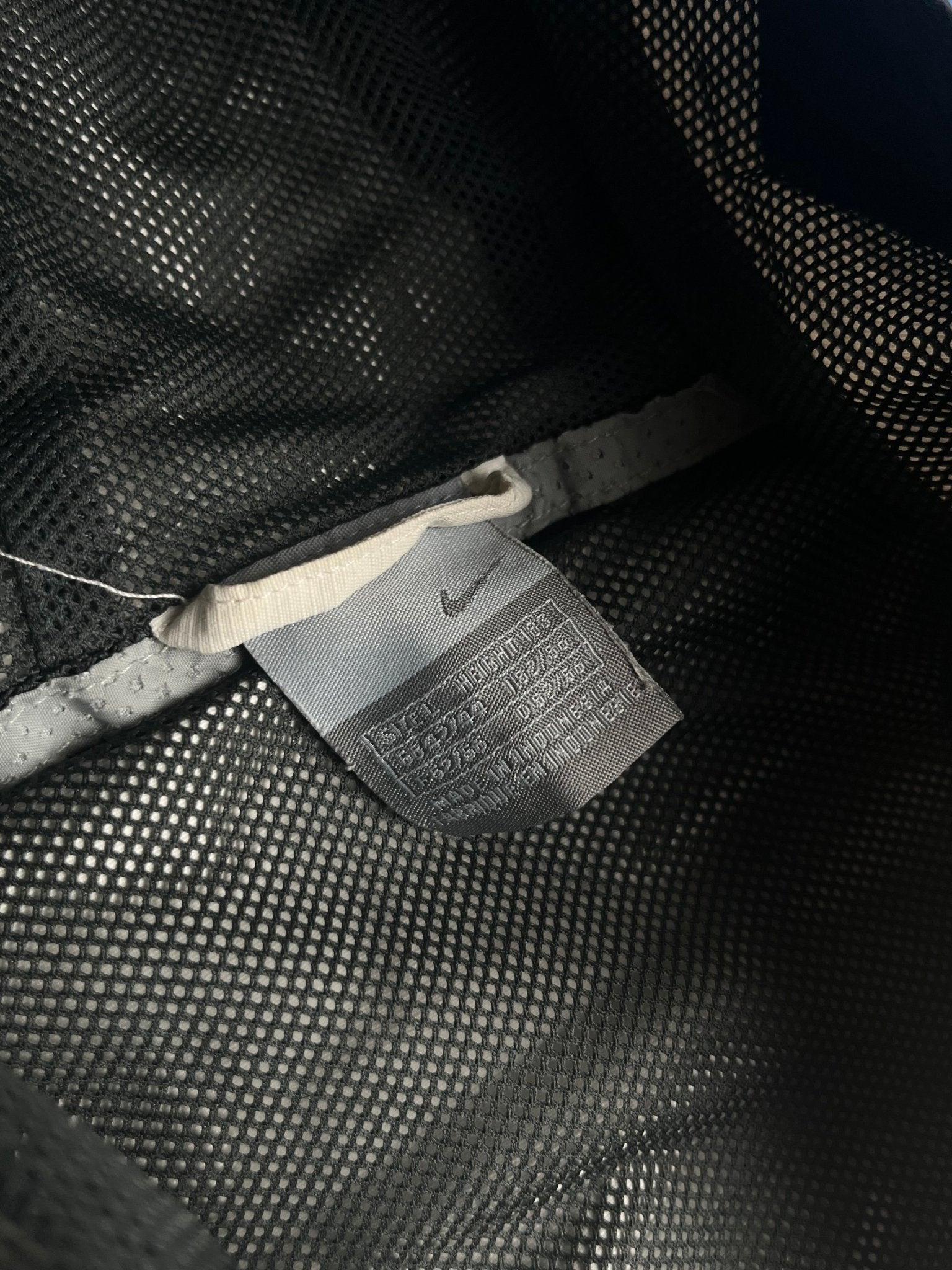 Kurtka Anorak Nike Shox 00s L | Piggy Boxer Vintage Shop