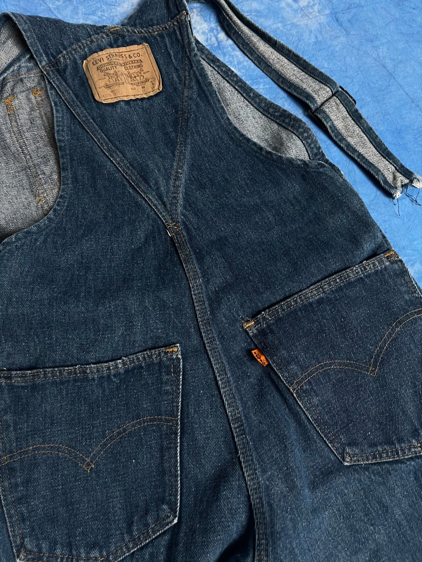 Ogrodniczki Levi's Plowboy "Farmers, Mechanics & Miners" 80s 27x34 | Piggy Boxer Vintage Shop