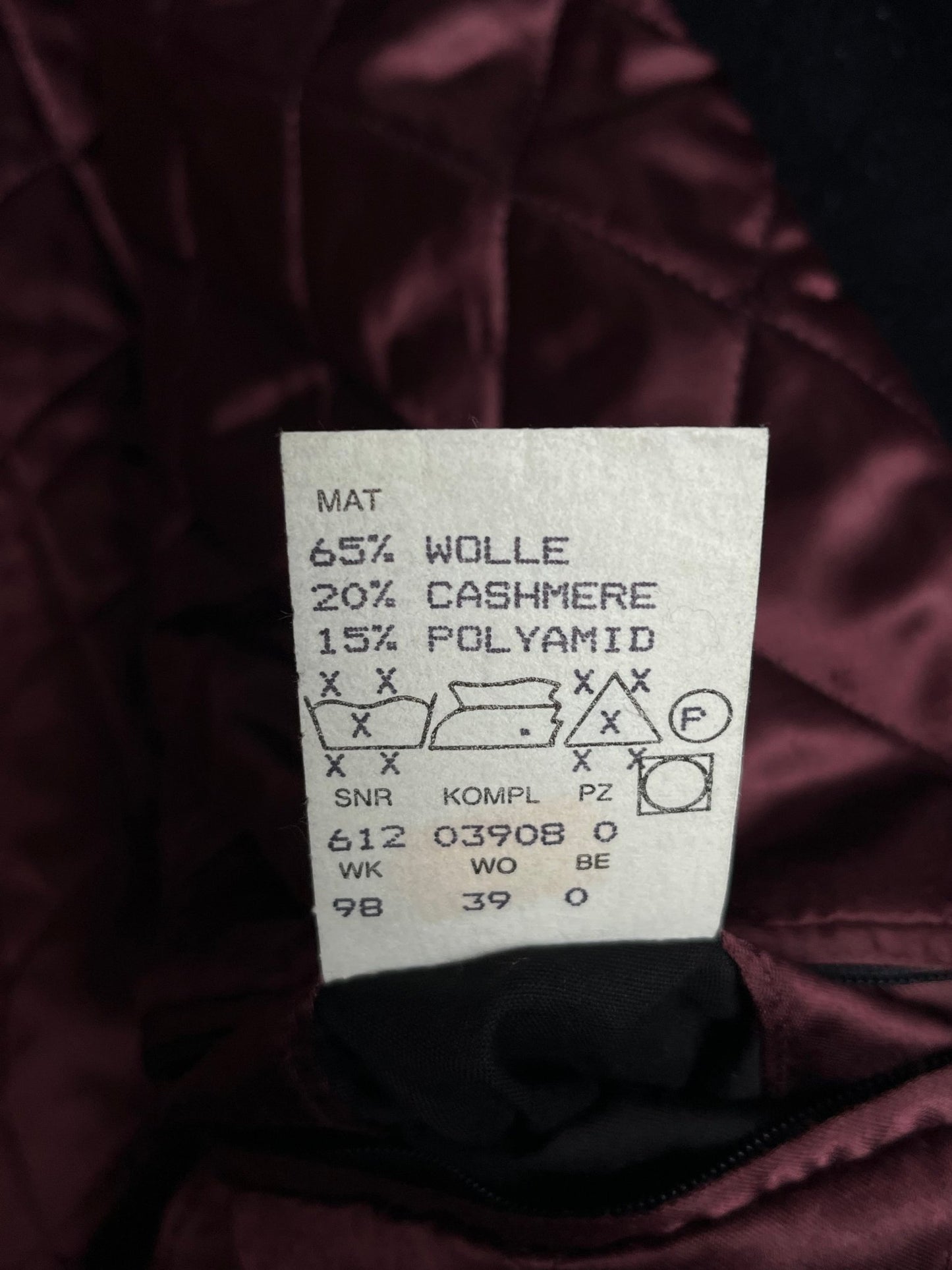 Płaszcz Wełniano Kaszmirowy Hugo Boss 90s L | Piggy Boxer Vintage Shop