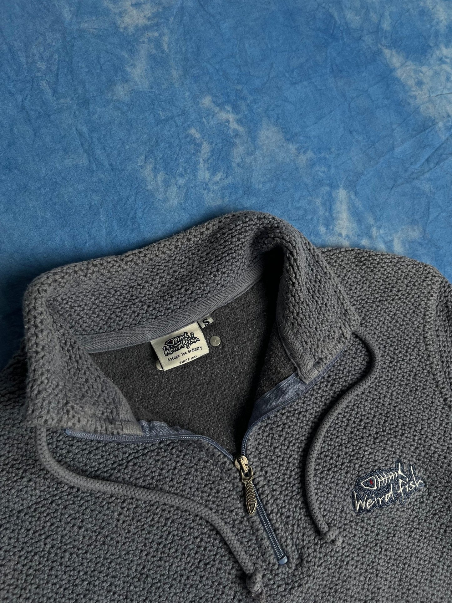 Sweter Quarter Zip Weird Fish 00s S | Piggy Boxer Vintage Shop
