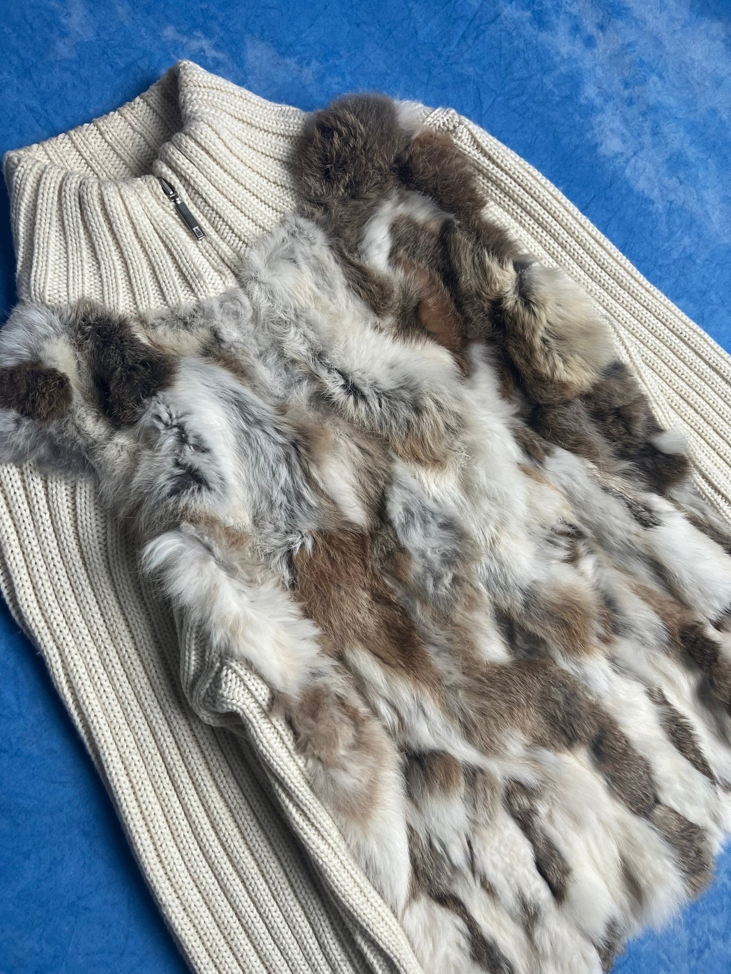Sweter Rozpinany Wełniany ze Sztucznym Futrem 00s L | Piggy Boxer Vintage Shop