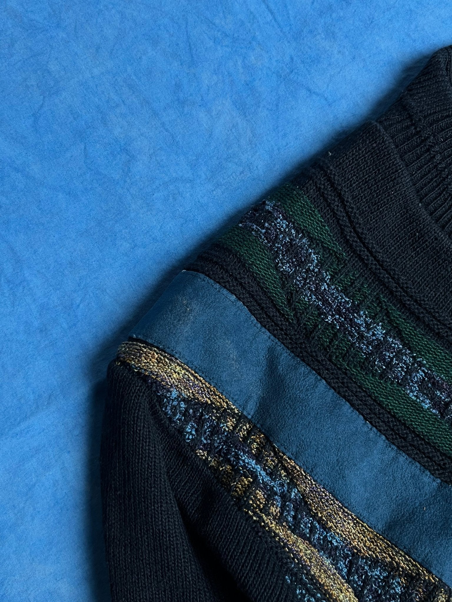 Sweterek Kolorowy V - Neck L 90s | Piggy Boxer Vintage Shop