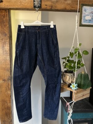 Jeansy Denham Tokyo Apex Drop Carrot Fit