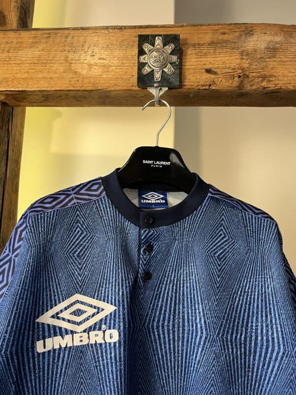 Koszulka Umbro 90s - obrazek 3
